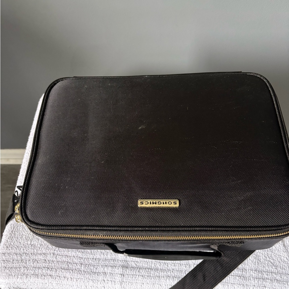 Black Cosmetic Bag w/ Storage Compartments